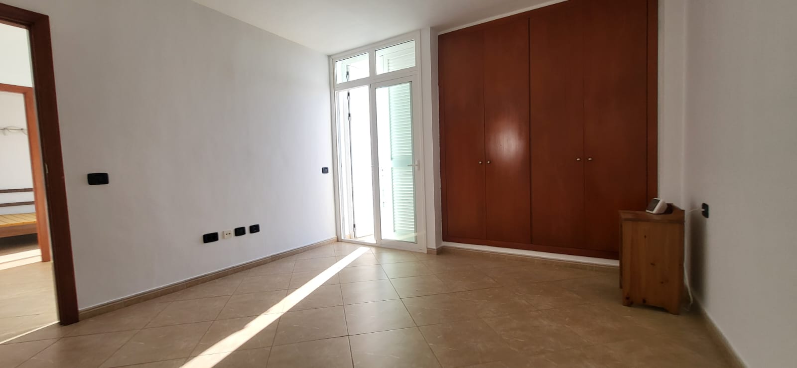 Casa pareada con vistas al mar en San Eugenio