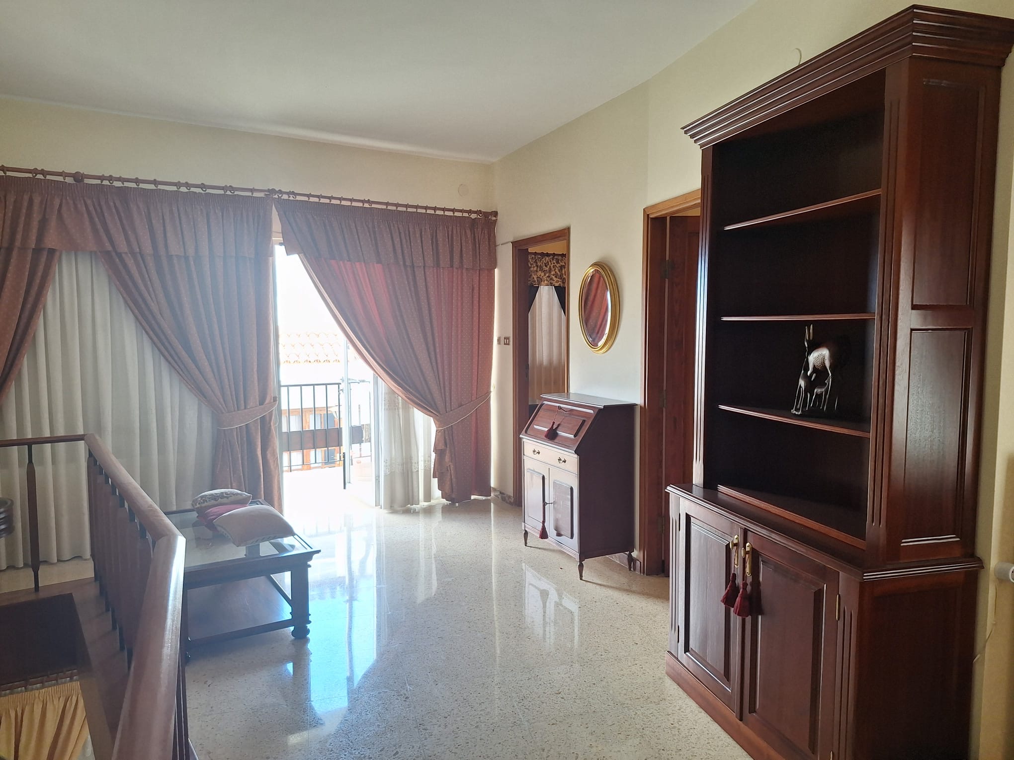 Casa Familiar de 3 Plantas en Guía de Isora