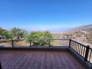 Finca Rural con Vivienda en Tejina, Guía de Isora