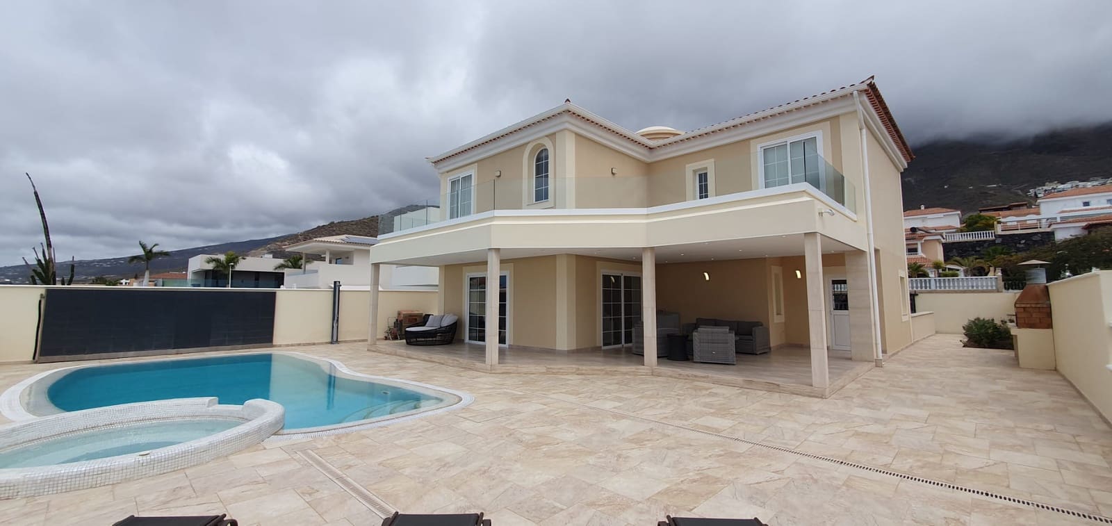 Villa El Madroñal