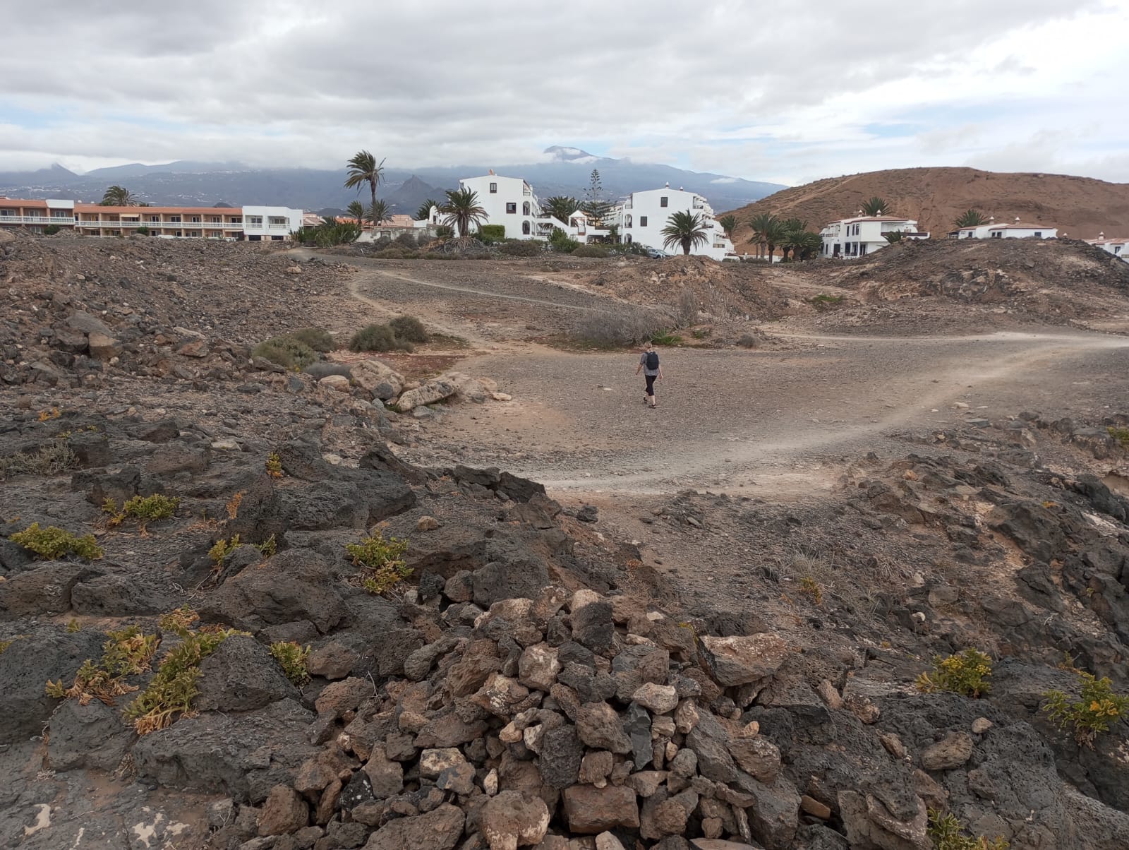 Parcela hotelera en primera línea de mar en el sur de Tenerife