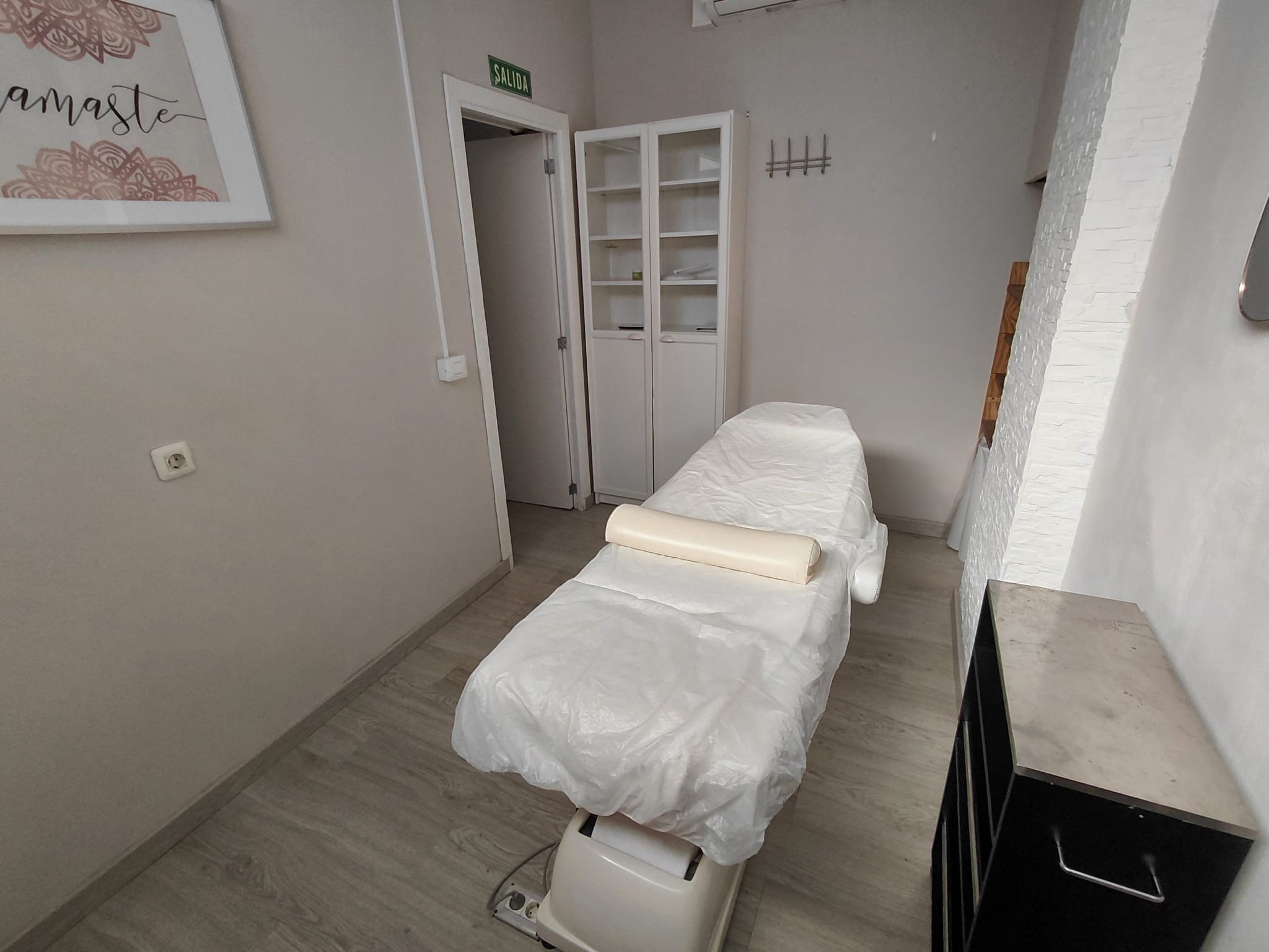 Geschäftsübernahme eines voll ausgestatteten Friseursalons im Ferienort Fañabé, Costa Adeje