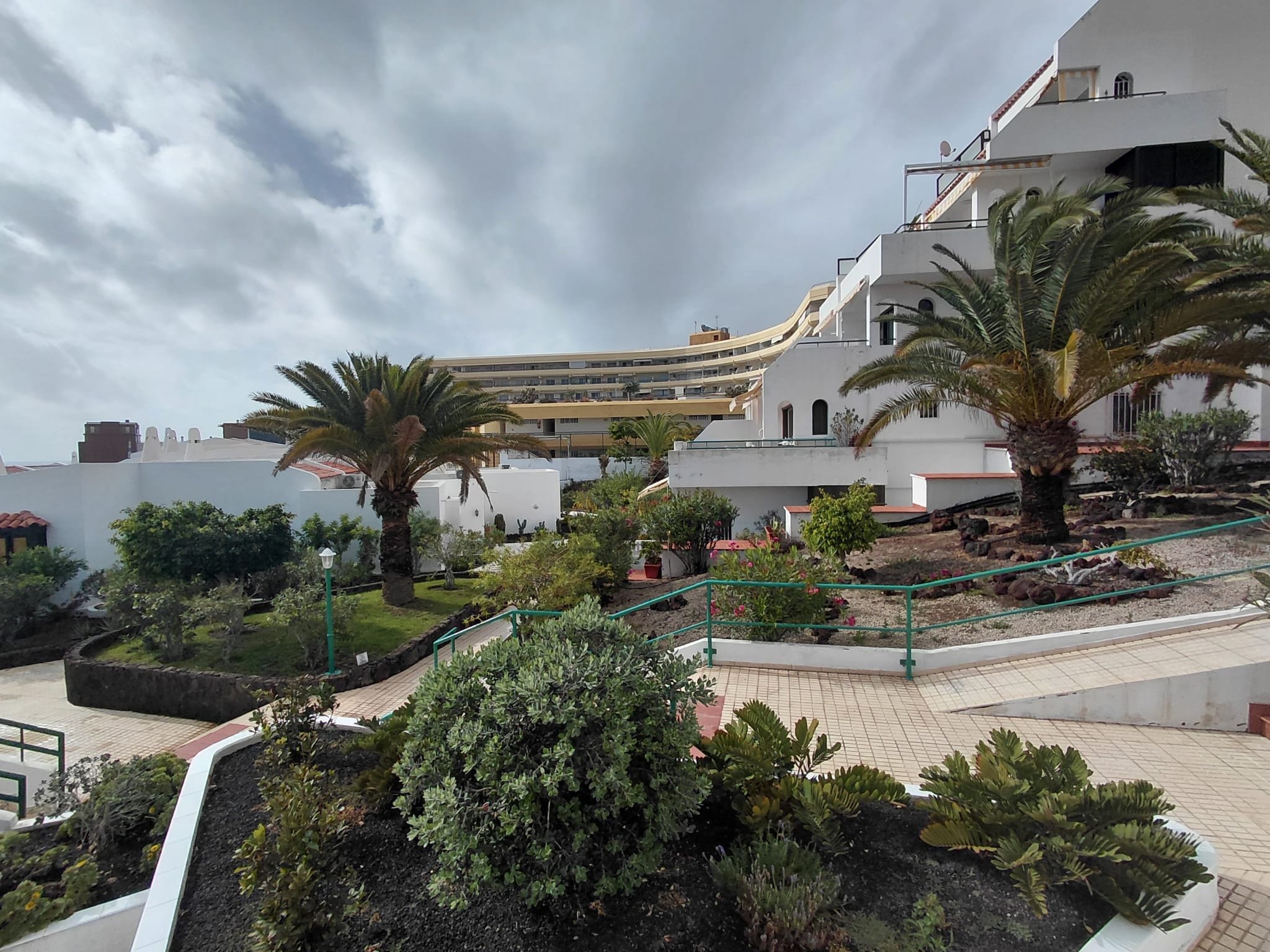 Apartamento reformado de 2 dormitorios en alquiler en la Urbanización San Eugenio, Costa Adeje