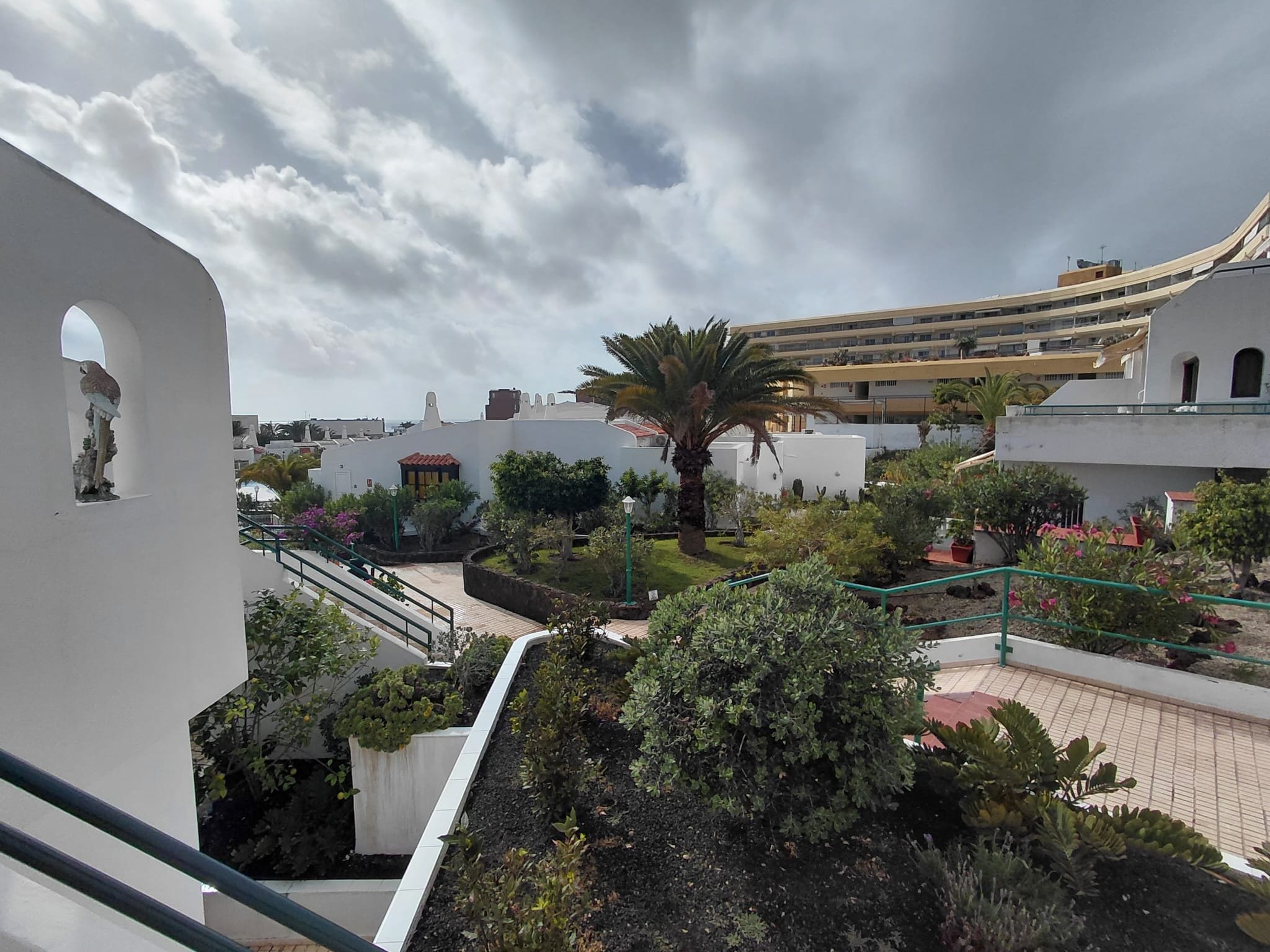 Apartamento reformado de 2 dormitorios en alquiler en la Urbanización San Eugenio, Costa Adeje