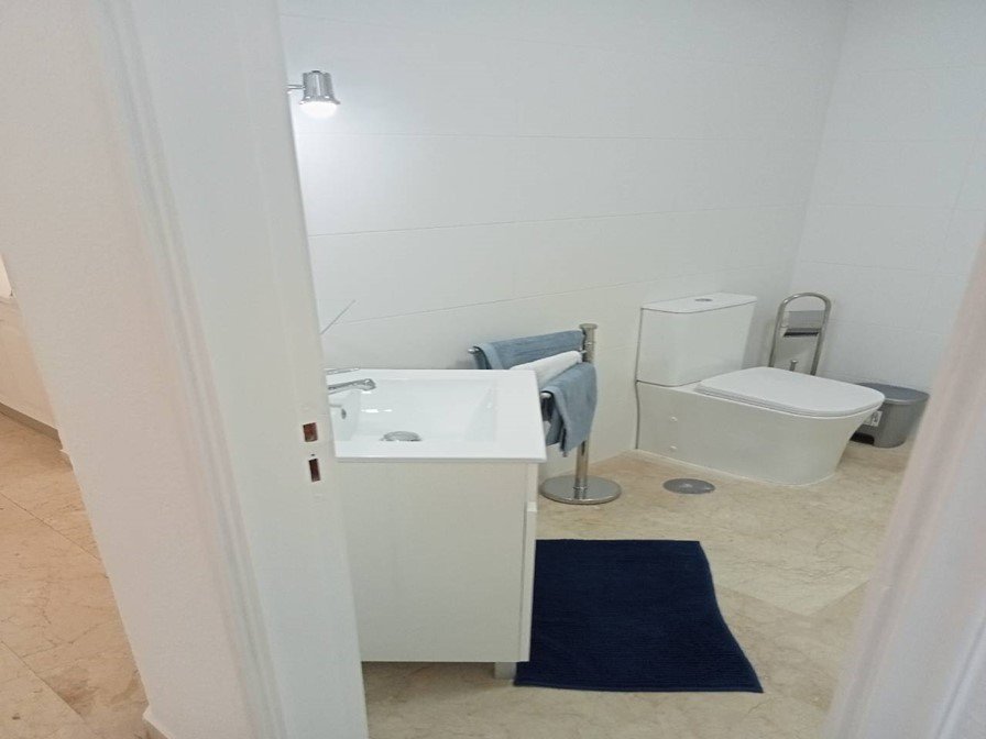 Apartamento en alquiler – Urbanización San Eugenio, Adeje