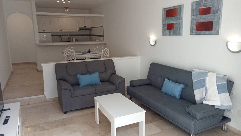 Apartamento en alquiler – Urbanización San Eugenio, Adeje