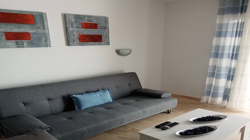 Apartamento en alquiler – Urbanización San Eugenio, Adeje