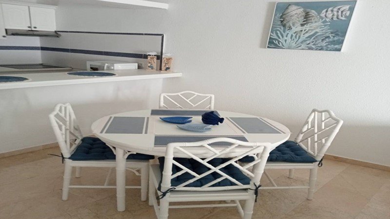 Apartamento en alquiler – Urbanización San Eugenio, Adeje