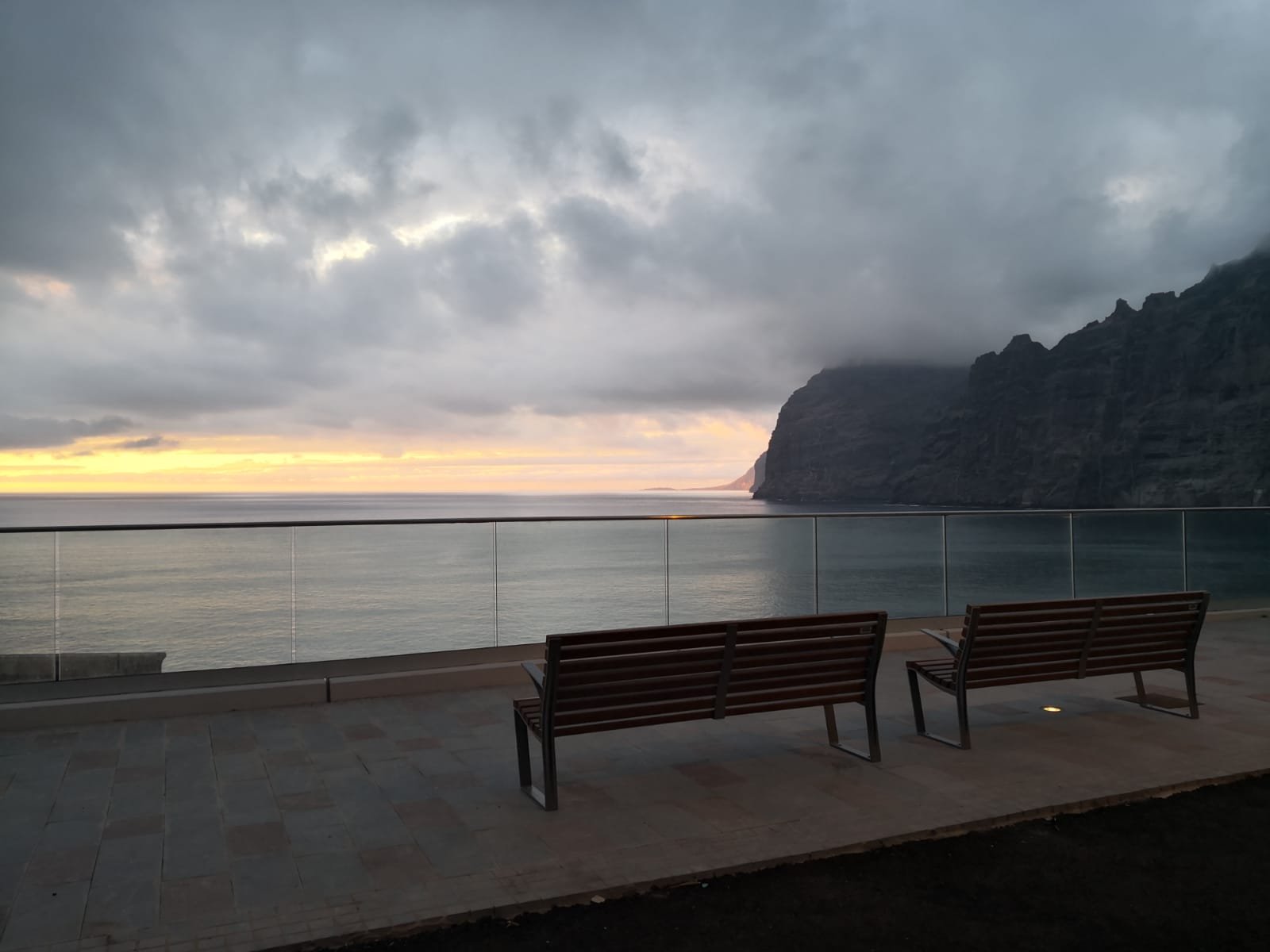 Casa en alquiler con piscina privada y vistas al mar en Los Gigantes