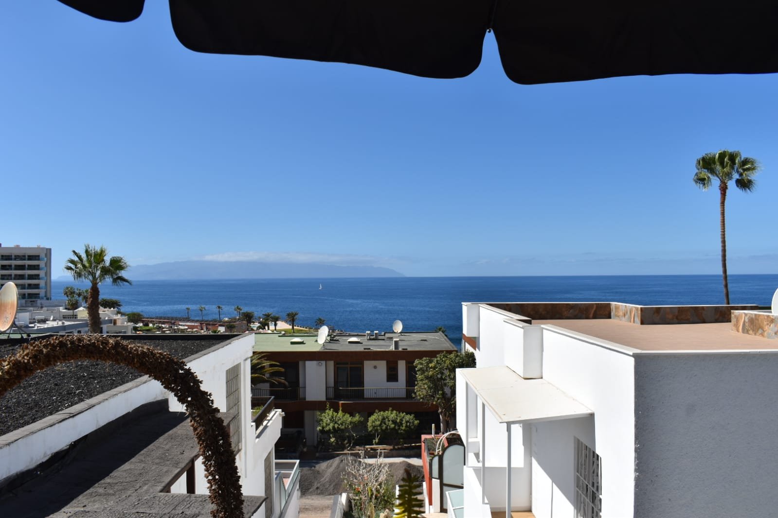 Casa en alquiler con piscina privada y vistas al mar en Los Gigantes